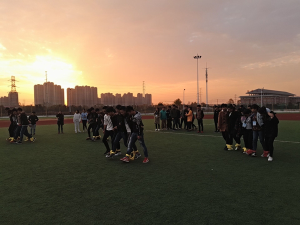 QQ图片20161113150843.jpg