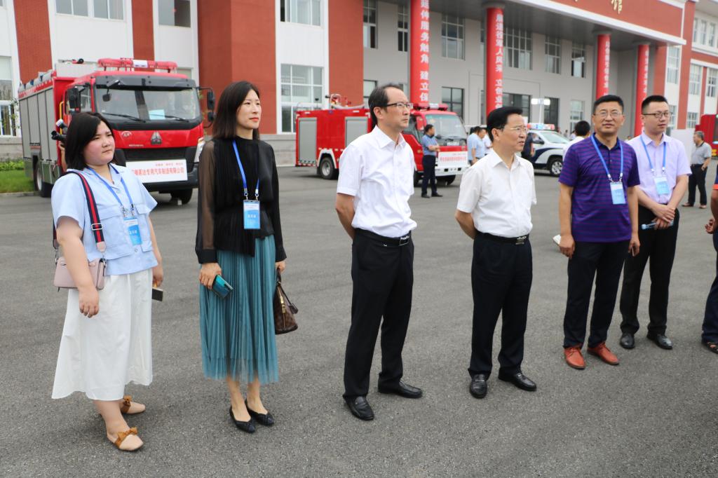 长三角地区职业院校创新创业实践联盟秘书长宋柏红莅临好博官网交流指导